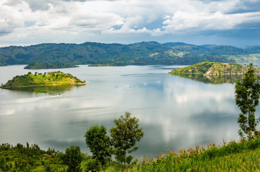 Lake Kivu, Border of Rwanda and DR Congo, DR Congo